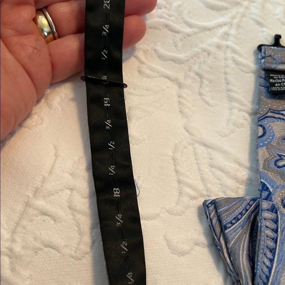 Silk Blue Paisley Bow Tie - Picture 4 of 6